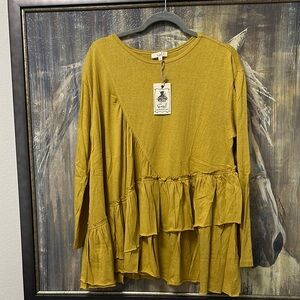 Easel Yellow Asymmetrical Tiered Long Sleeve Blouse Large NWT